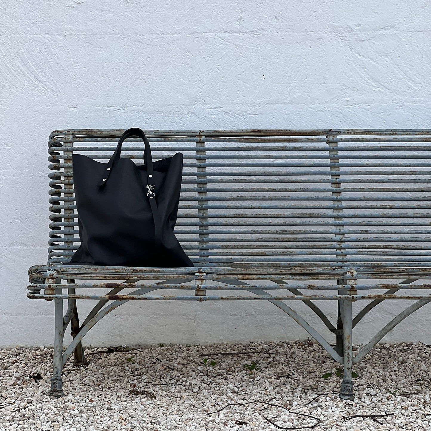 Leather shopper